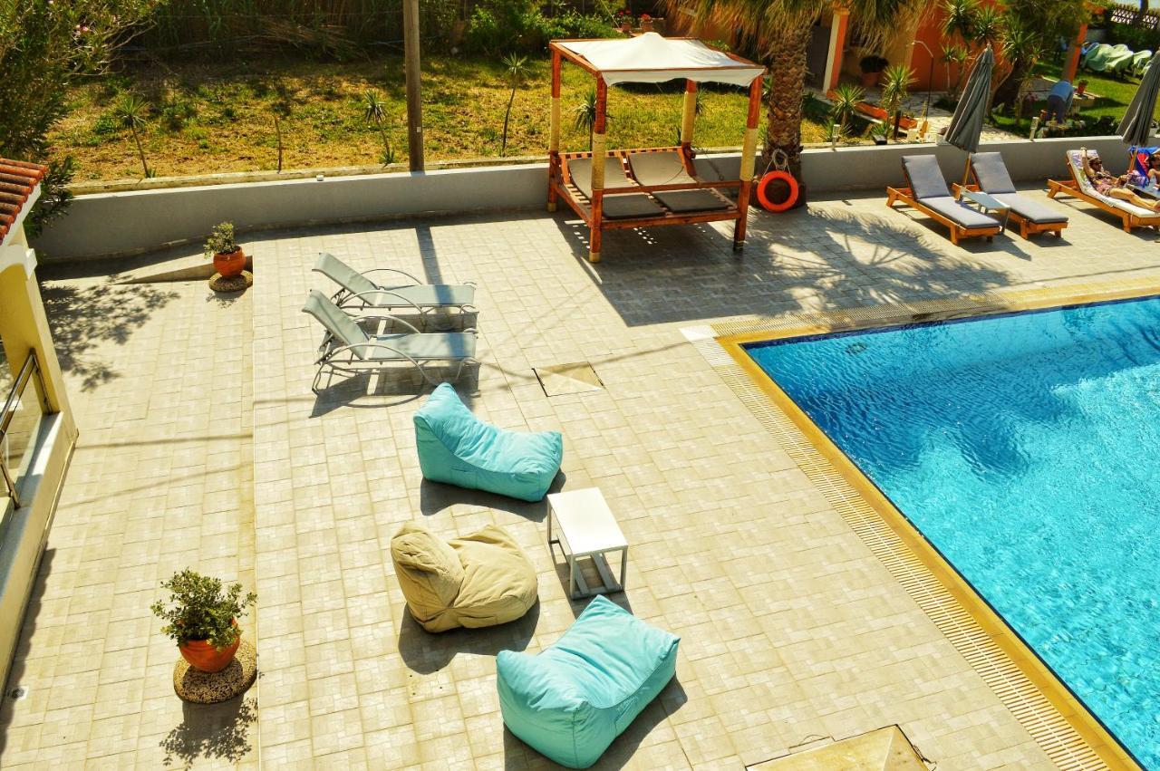 Sunrose Beach Aparthotel Akharavi Extérieur photo
